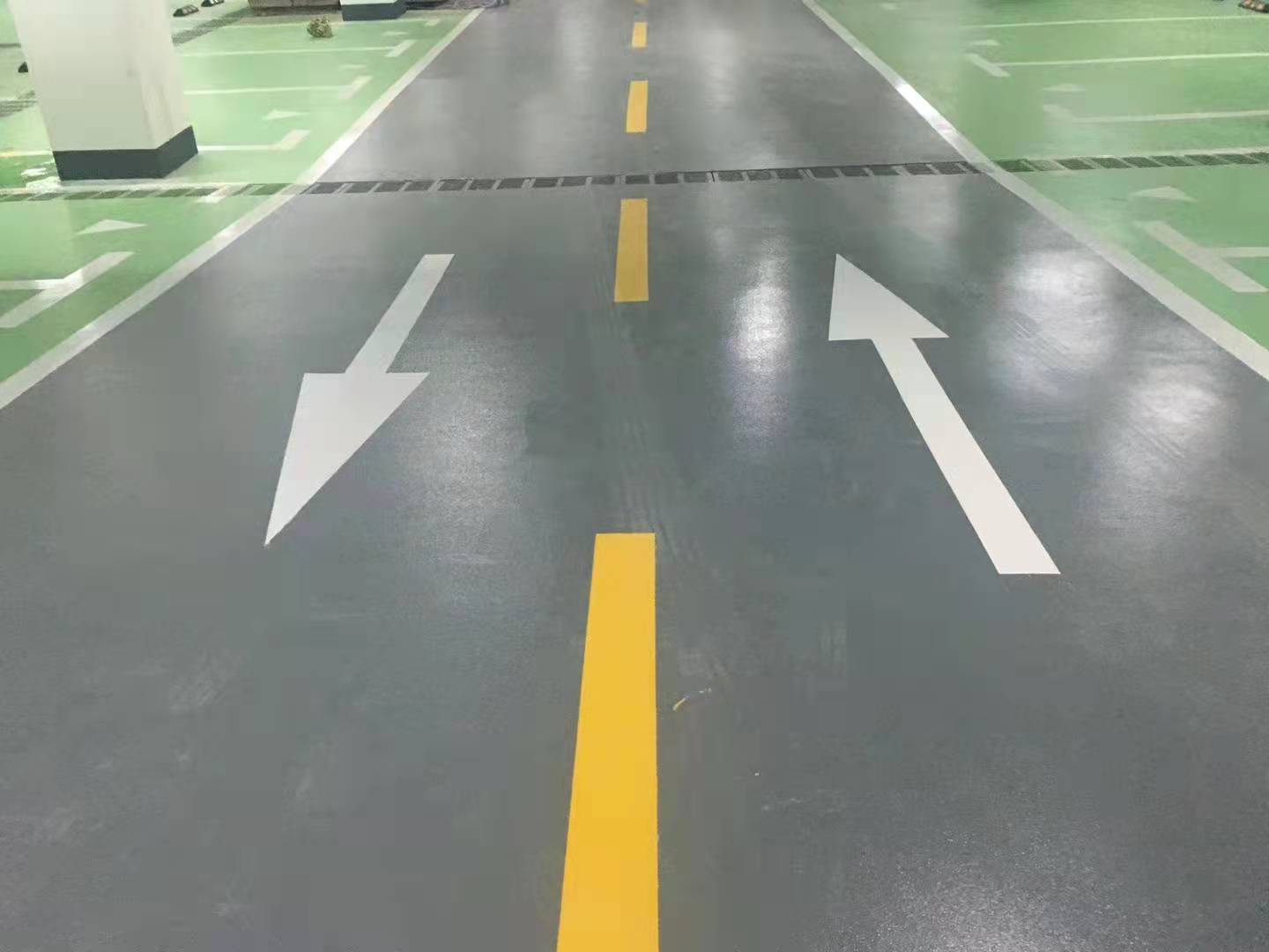停車場通道地坪漆